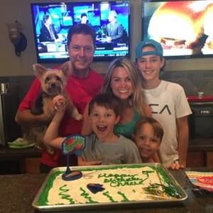 Meet your Posher, Jennifer